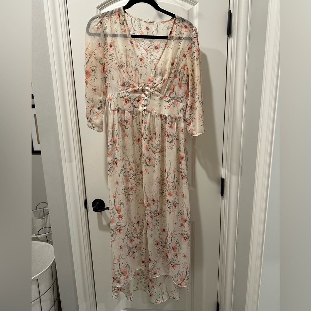 Vici Sheer Cream & Blush Floral Kimono or Swim Coverup Size Small